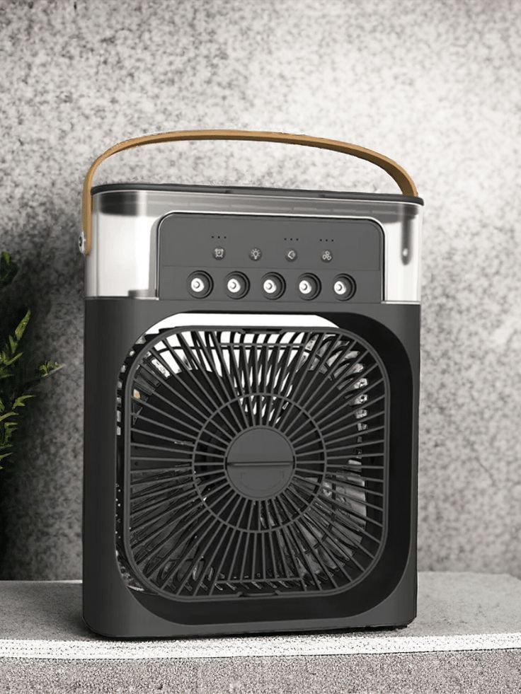 Cooling Fan With Ice